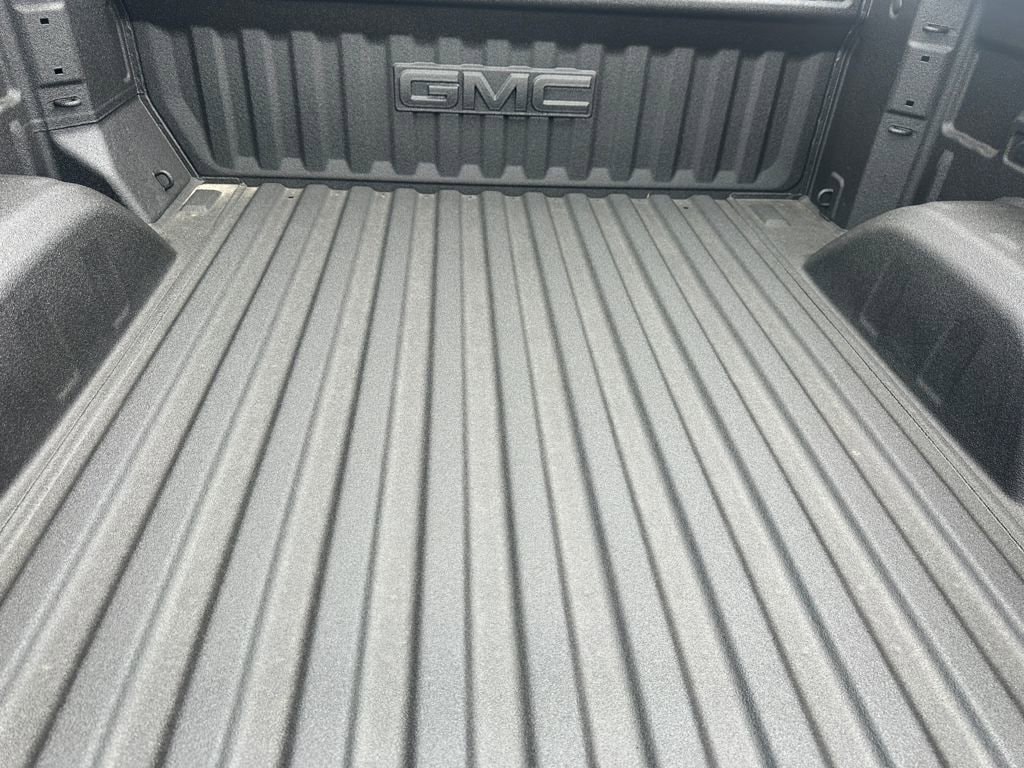 2026 GMC Sierra 1500 SLT - Photo 22