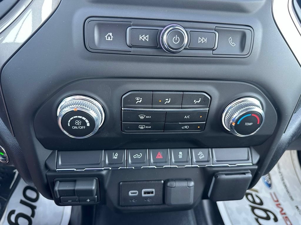 2026 GMC Sierra 2500HD Pro - Photo 9