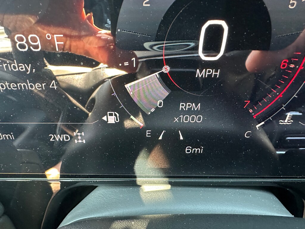 2026 GMC Yukon Denali - Photo 11
