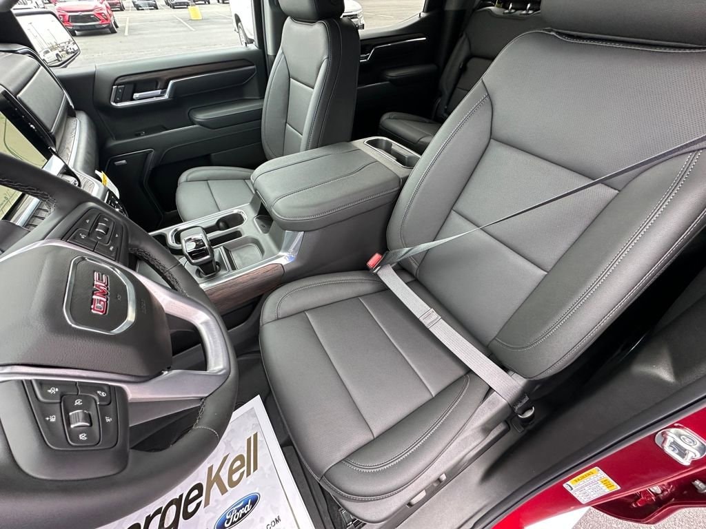 2026 GMC Sierra 1500 SLT - Photo 15