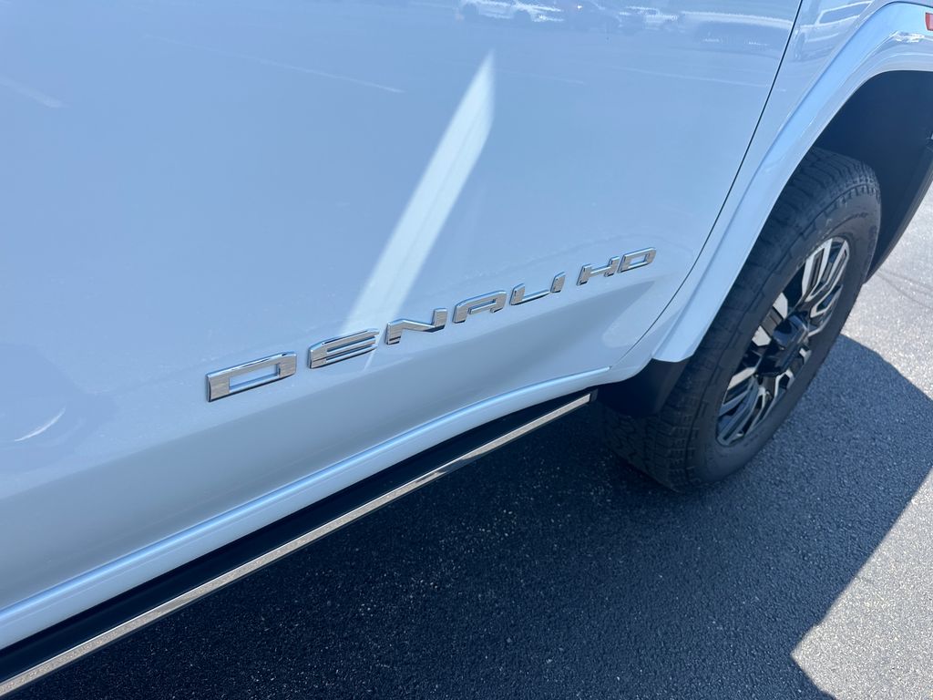 2026 GMC Sierra 2500HD Denali Ultimate - Photo 23
