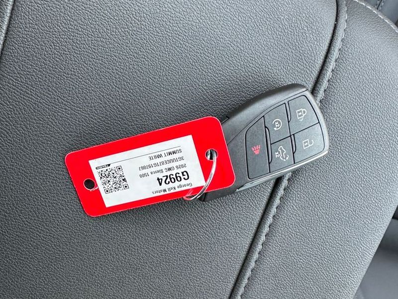 2026 GMC Sierra 1500 Elevation - Photo 19