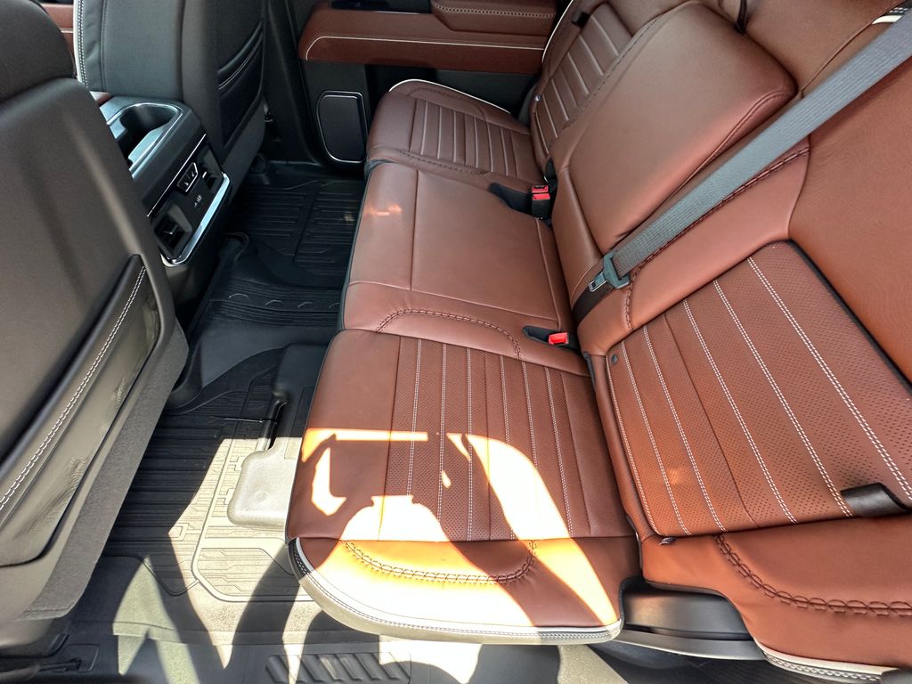 2026 GMC Sierra 2500HD Denali Ultimate - Photo 17