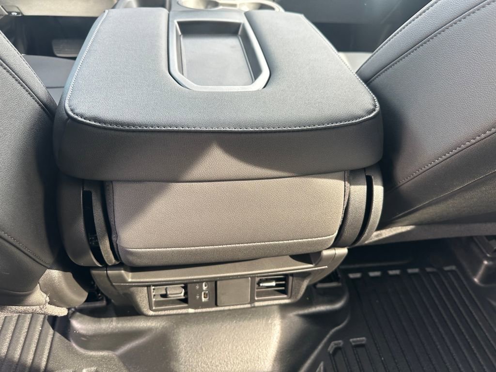 2026 GMC Sierra 2500HD Pro - Photo 16