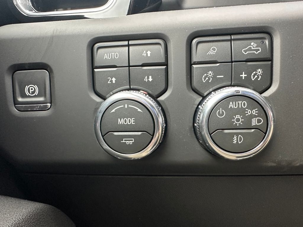 2026 GMC Sierra 1500 AT4 - Photo 13