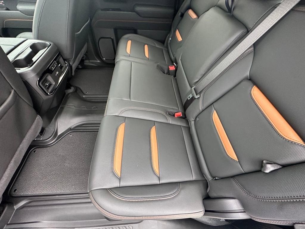 2026 GMC Sierra 1500 AT4 - Photo 18