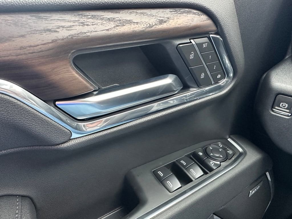 2026 GMC Sierra 1500 SLT - Photo 11