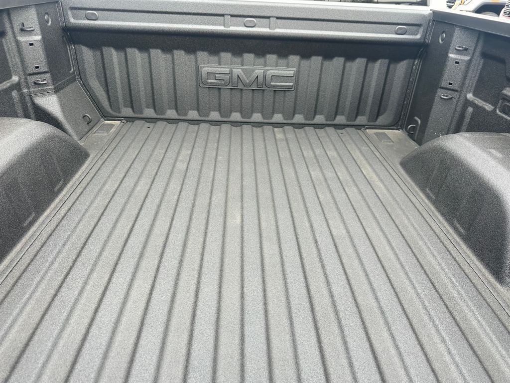 2026 GMC Sierra 1500 AT4 - Photo 22