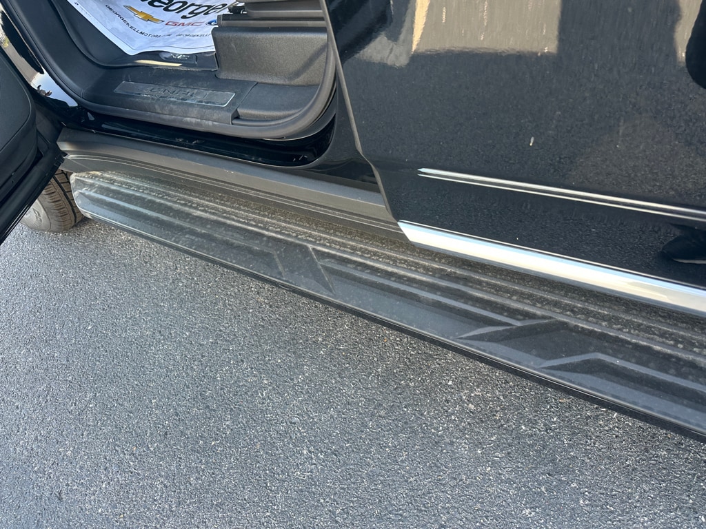 2026 GMC Yukon Denali - Photo 24