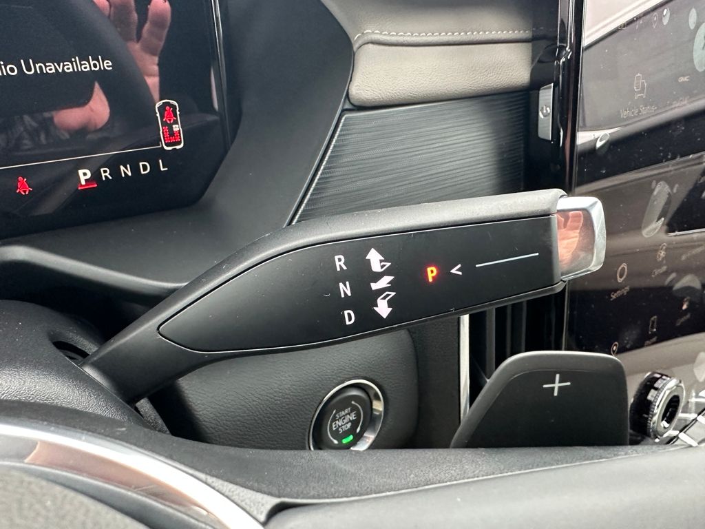 2026 GMC Acadia Elevation - Photo 10