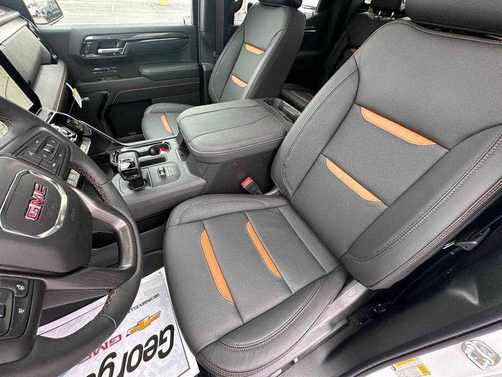2026 GMC Sierra 1500 AT4 - Photo 15