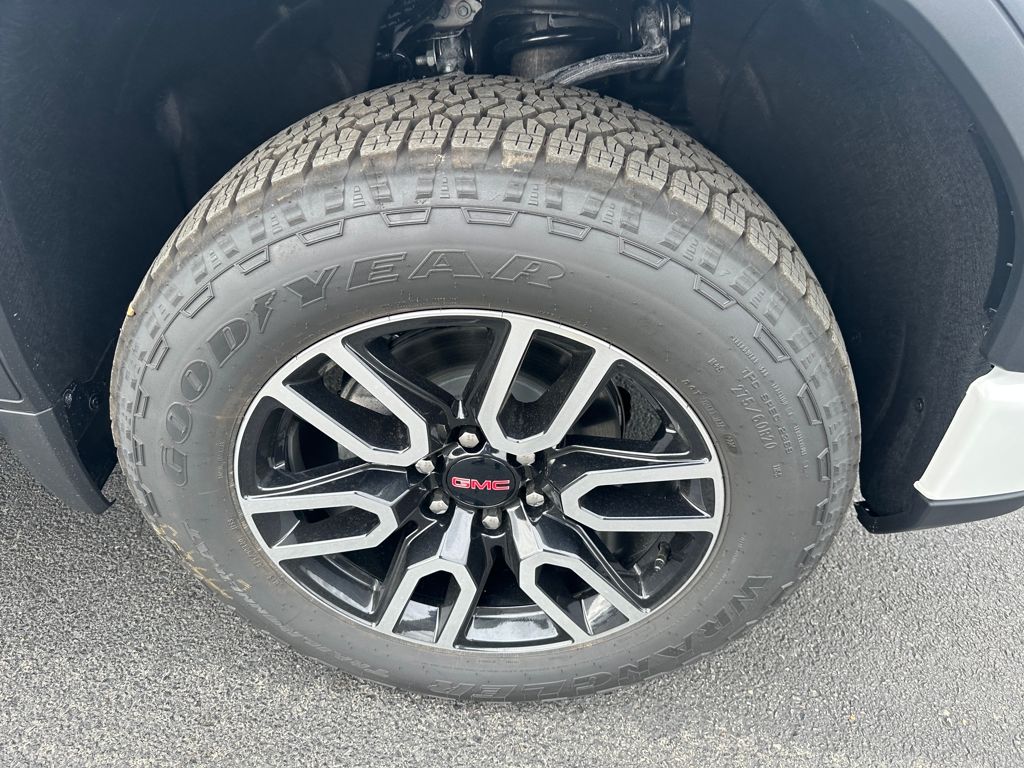 2026 GMC Sierra 1500 AT4 - Photo 24