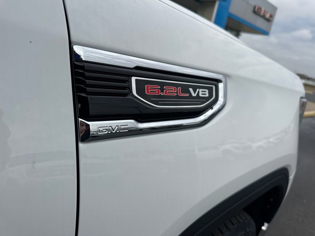2026 GMC Sierra 1500 SLT - Photo 21