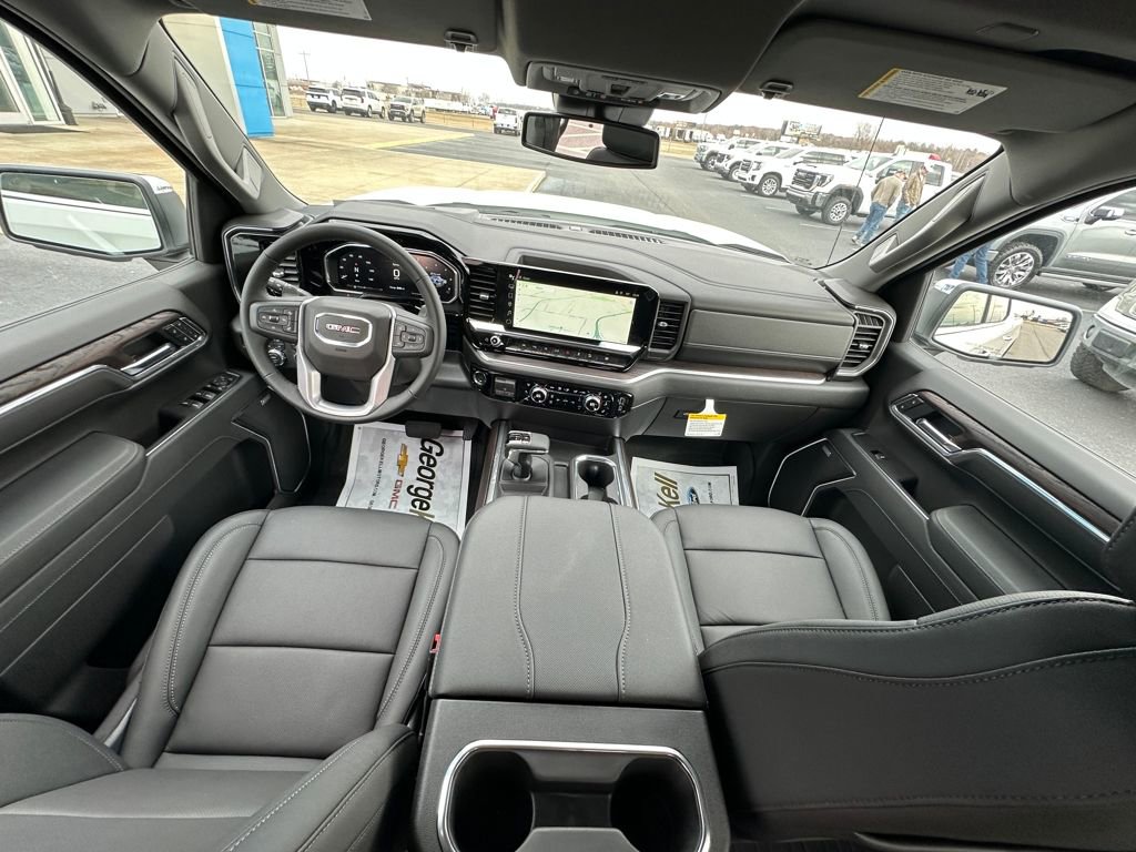 2026 GMC Sierra 1500 SLT - Photo 5