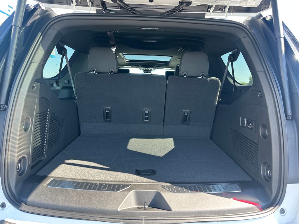 2026 GMC Yukon XL AT4 - Photo 23