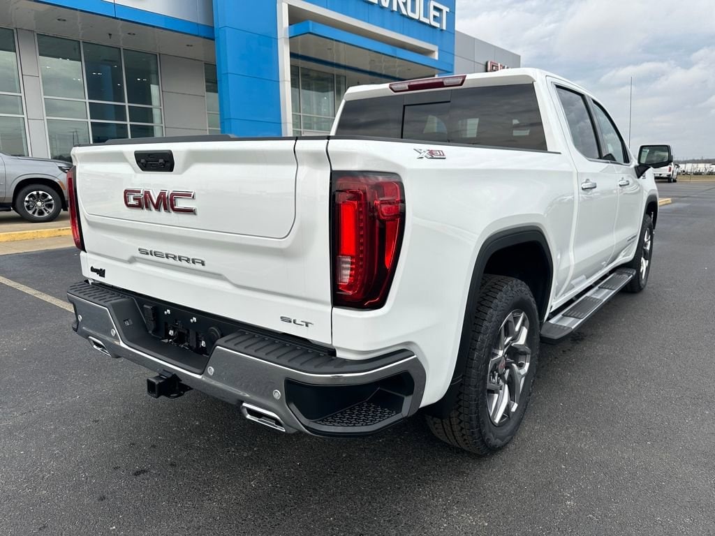 2026 GMC Sierra 1500 SLT - Photo 23