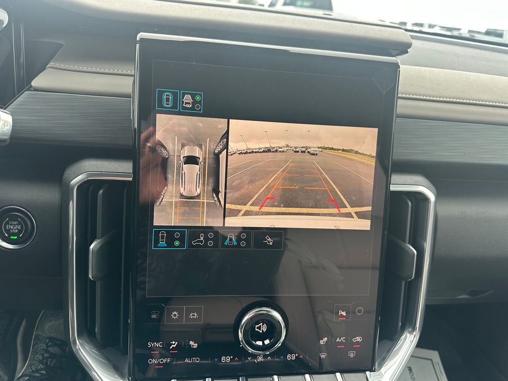 2026 GMC Acadia Elevation - Photo 15