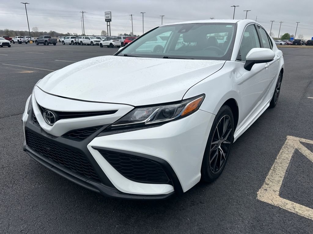 Used 2021 Toyota Camry SE Nightshade