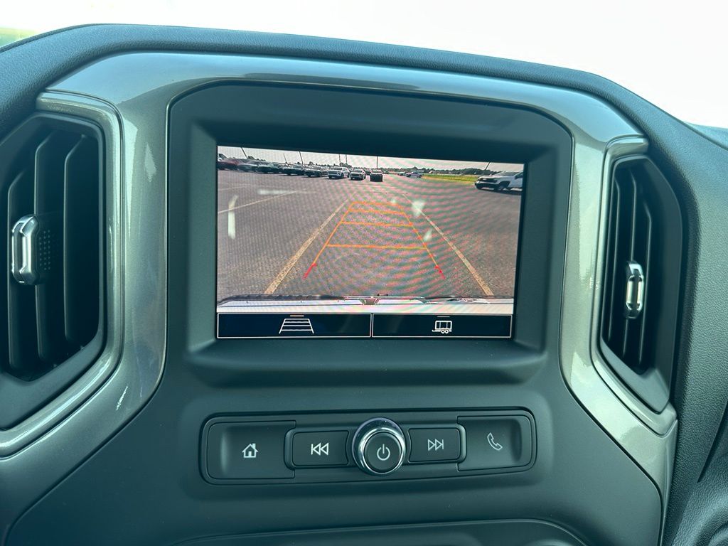 2026 GMC Sierra 2500HD Pro - Photo 10