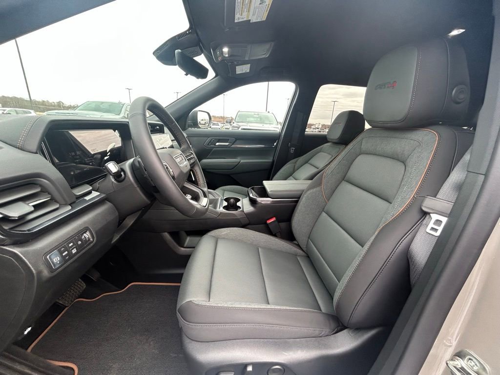 2026 GMC Terrain AT4 - Photo 11