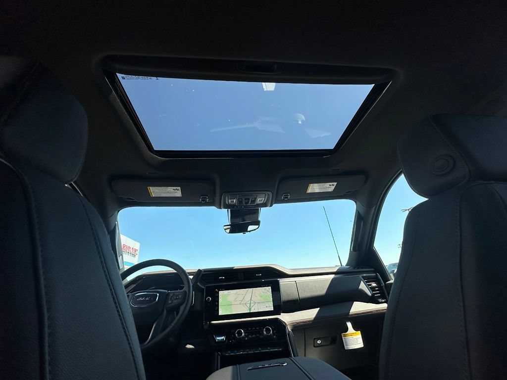 2026 GMC Sierra 2500HD AT4 - Photo 8
