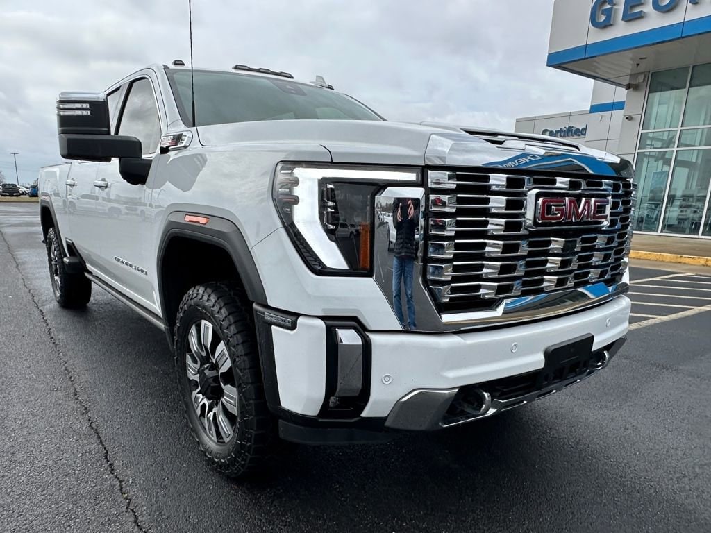 Used 2024 GMC Sierra 2500HD Denali with VIN 1GT49REY1RF271234 for sale in Little Rock