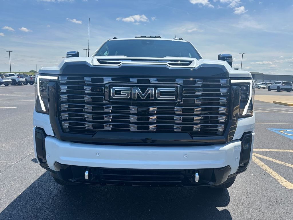 2026 GMC Sierra 2500HD Denali Ultimate - Photo 3