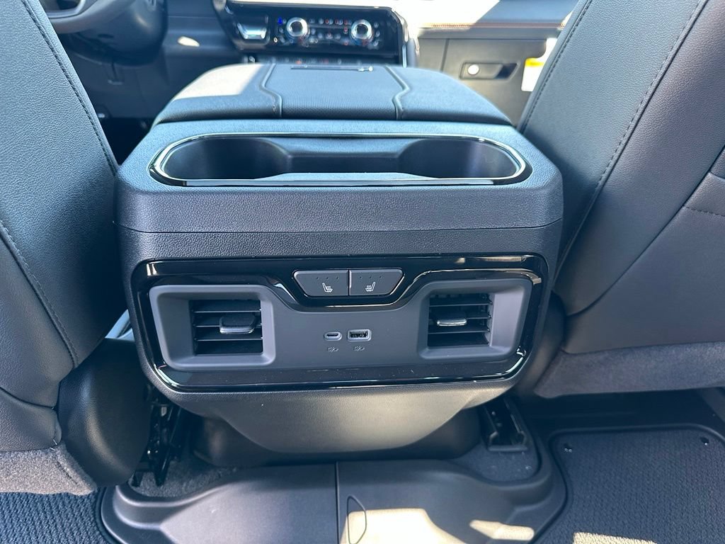 2026 GMC Sierra 2500HD AT4 - Photo 17