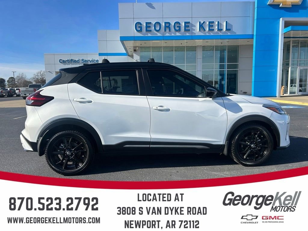Used 2023 Nissan Kicks SR