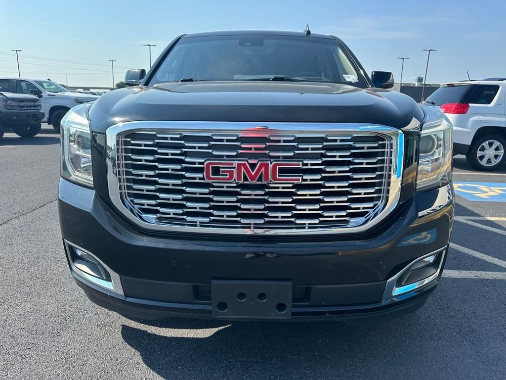 2019 Gmc Yukon XL Denali photo 2