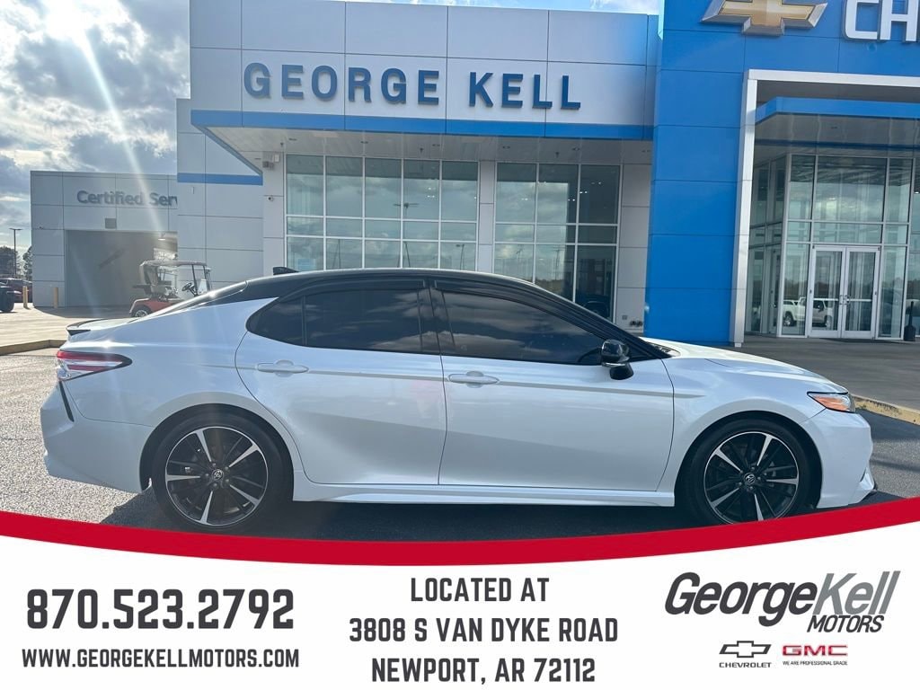 2020 Toyota Camry XSE V6 FWD