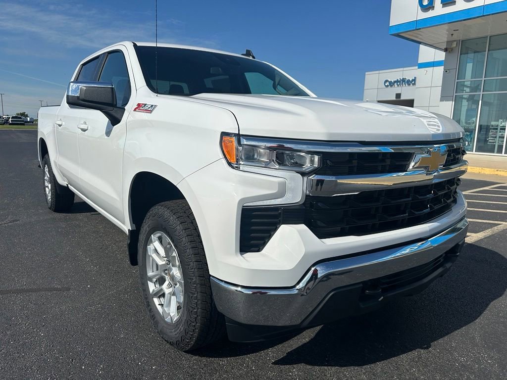 2026 Chevrolet Silverado 1500 LT - Photo 2