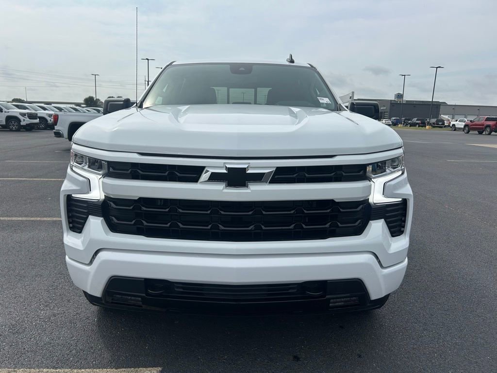 2026 Chevrolet Silverado 1500 RST photo 3