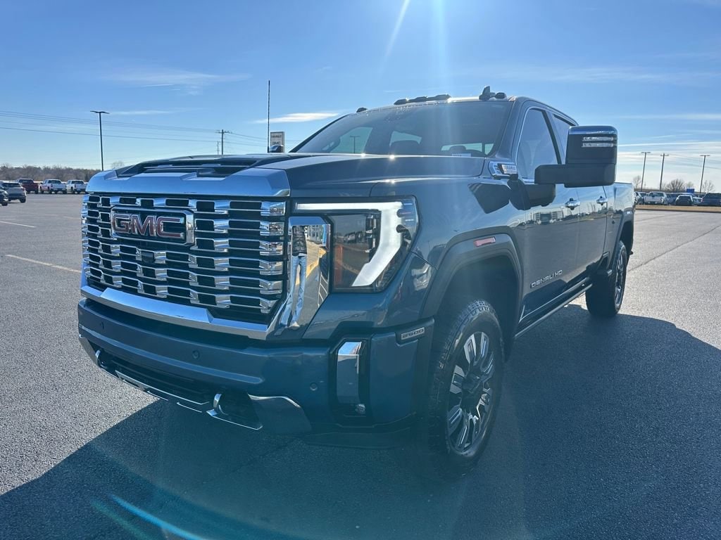 Used 2025 GMC Sierra 2500 HD Denali Truck