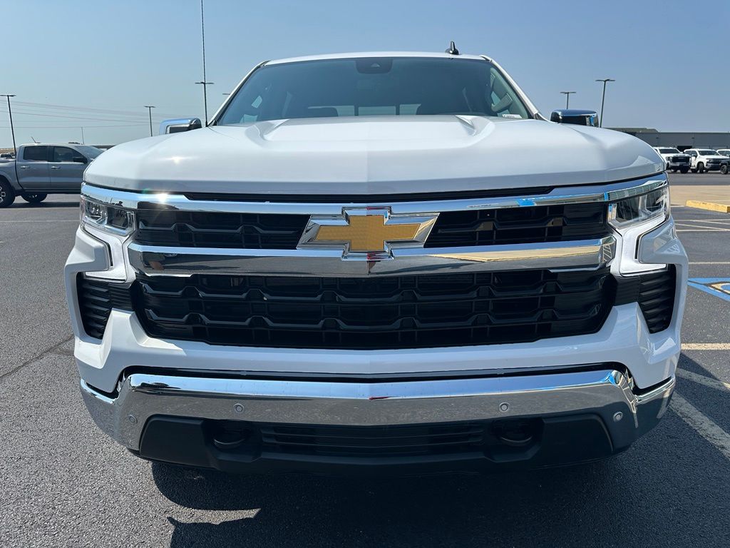 2026 Chevrolet Silverado 1500 LT - Photo 2