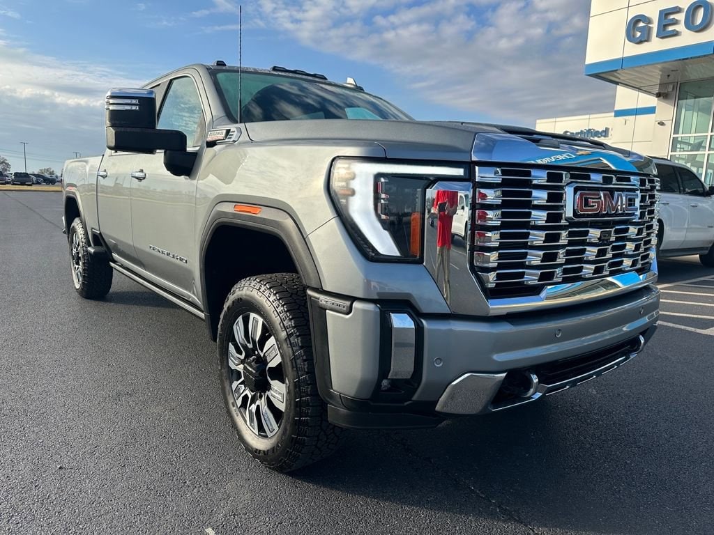 Used 2024 GMC Sierra 2500HD Denali with VIN 1GT49REY7RF331517 for sale in Little Rock