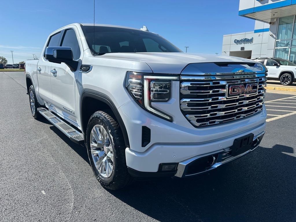 Used 2024 GMC Sierra 1500 Denali Denali with VIN 3GTUUGED3RG352296 for sale in Little Rock