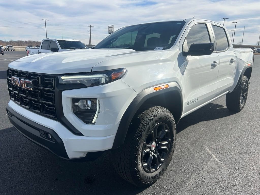 Used 2024 GMC Canyon Elevation Truck