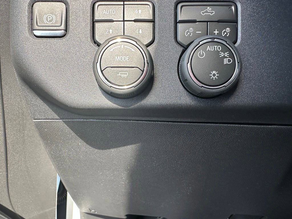 2026 Chevrolet Silverado 1500 LT - Photo 13