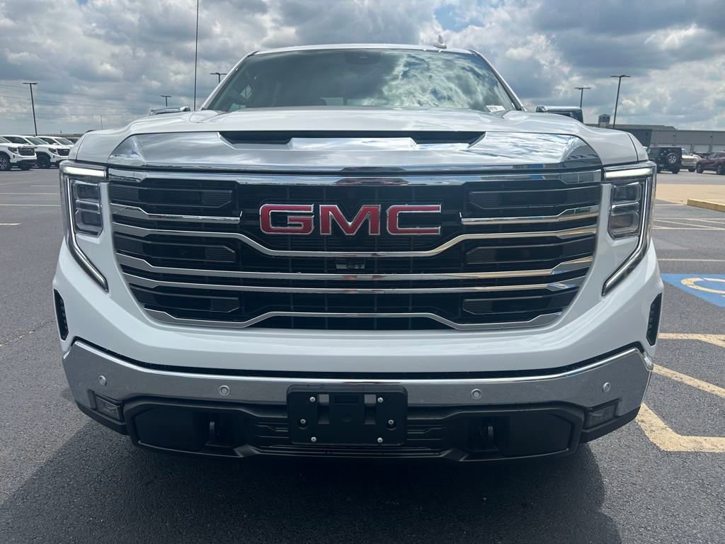 2026 Gmc Sierra 1500 SLT photo 3