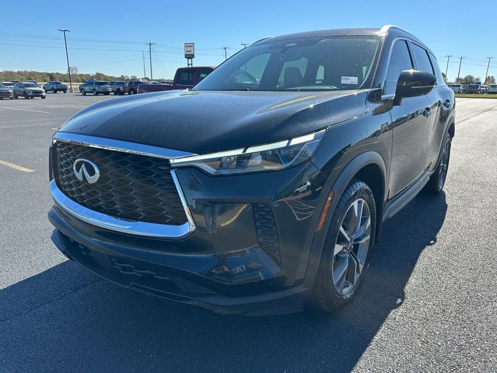 2023 Infiniti QX60 Luxe photo 3