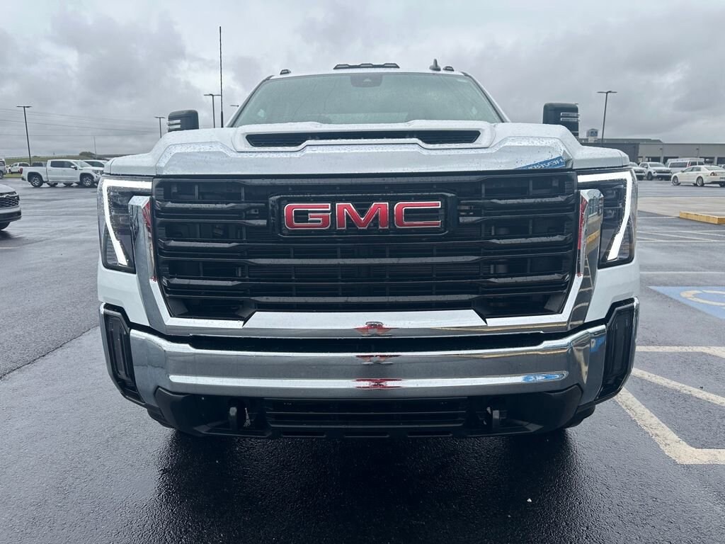 New 2025 GMC Sierra 2500 HD Pro Truck