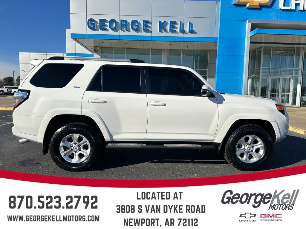 2019 Toyota 4Runner SR5 Premium's photo