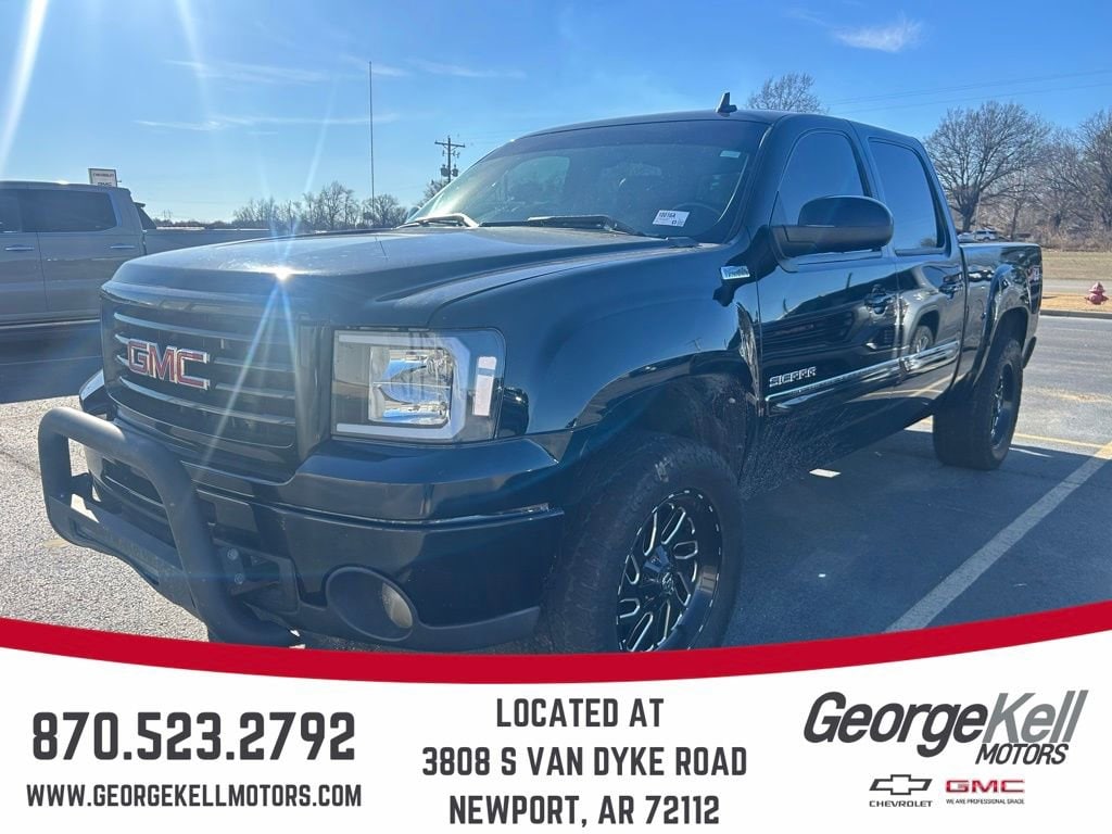 2011 GMC Sierra 1500 SLT's photo