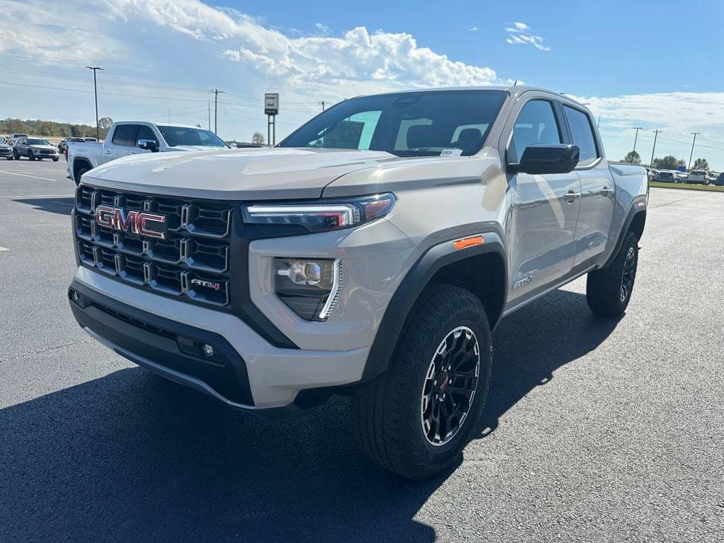 New 2026 GMC Canyon AT4 Truck