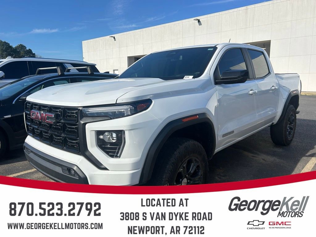 2024 GMC Canyon Elevation's photo