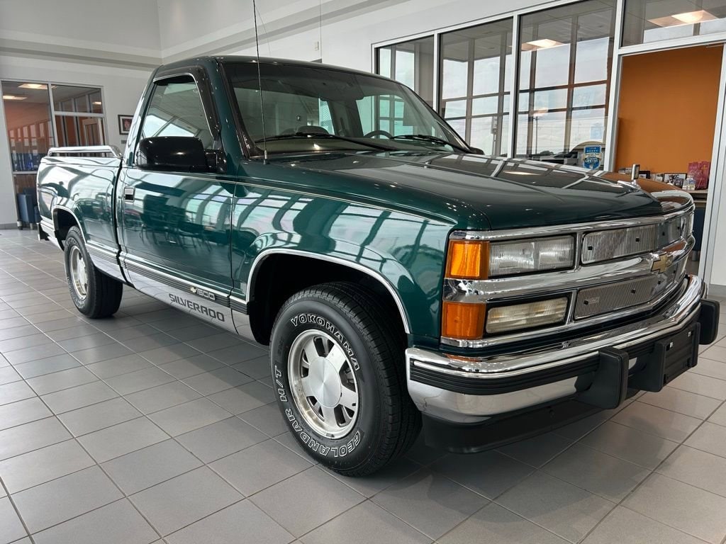 Used 1997 Chevrolet Silverado 1500 Reg Cab Sportside 117.5 WB Truck
