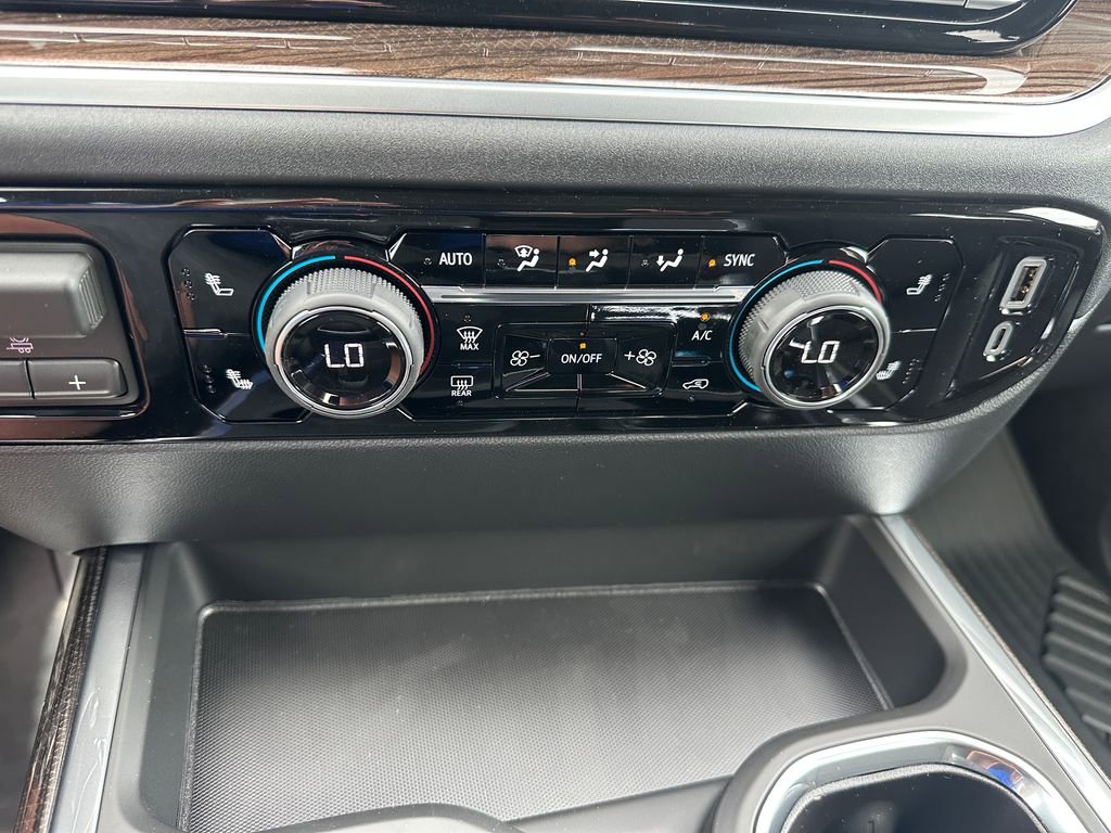 2026 Chevrolet Silverado 1500 LT - Photo 10