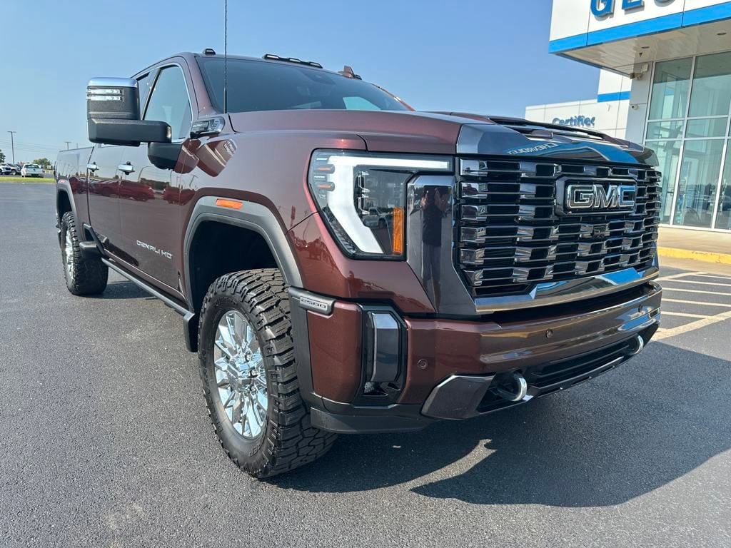 Used 2024 GMC Sierra 2500HD Denali Ultimate with VIN 1GT49XEYXRF199146 for sale in Little Rock