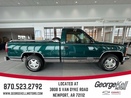 1997 Chevrolet Silverado 1500 Reg Cab Sportside 117.5 WB Truck